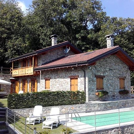 La Dolce Vita Chalet マッシーノ・ヴィスコンティ 部屋 写真